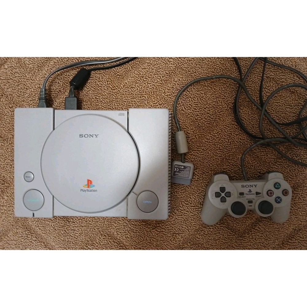 Sony PlayStation 1 Gray With 1 Controller READ DESCRIPTION PS1 Game System Parts